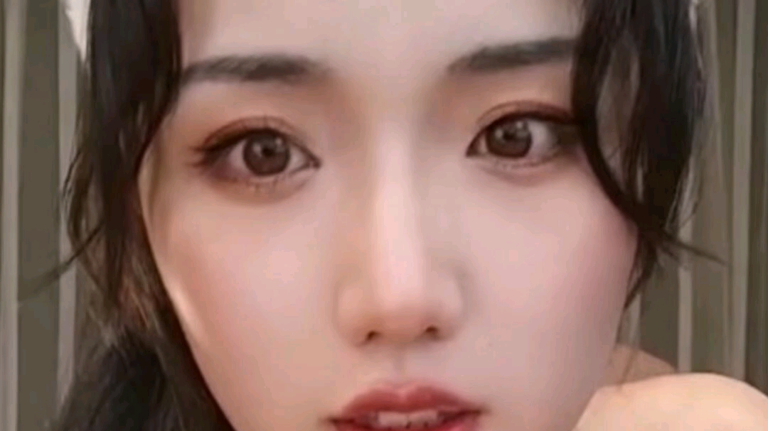 国产美女狂喷水潮在线播放:03-18-19-22-39-46T:41,国产美女狂喷水潮在线播放,探索真实与虚拟之间的魅力时光