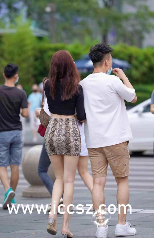 制服丝袜人妻中文字幕在线:04-08-21-29-37-46A:22,探索制服丝袜人妻的世界,一场视觉与情感的交织之旅