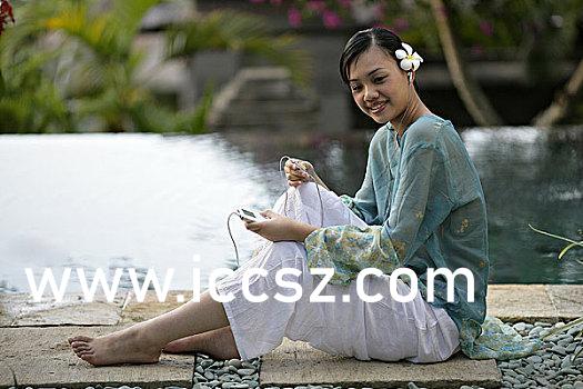 东北少妇高潮流白浆在线观看:08-12-13-28-46-49U:22,东北少妇高潮流白浆,探索现代与传统交融之美