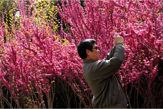 丁香五月亚洲综合在线国内自拍:01-17-19-23-25-43W:09,丁香五月,亚洲在线自拍的新风尚