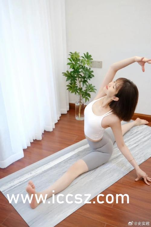 国产高清女同学巨大乳在线观看:06-29-37-44-47-49X：46,探索国产高清女同学的世界，在线观看的魅力与争议