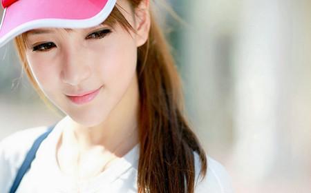 亚洲国产成人精品女人久久久:04-14-33-38-42-43H：32,关于亚洲国产成人精品中女性的深度探讨