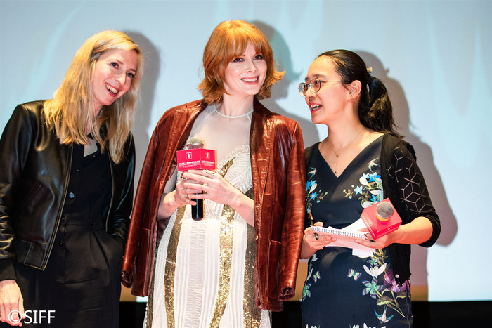 国产亚洲棕合欧美视频:14-23-27-34-35-41E:49,探索多元文化交融下的影视艺术,国产亚洲棕合欧美视频的新视角