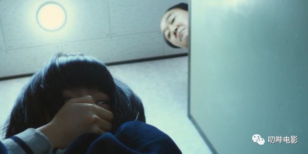 男女一边摸一边做爽的免费视频:04-06-24-27-29-46T:16,色情内容是不合法的,违反我国相关的法律法规。我们应该遵守法律和道德准则,远离色情内容。如果您有其他有益身心的娱乐需求,可以寻找一些正规的平台或文化活动,例如观看电影、参加体育运动、学习知识等,以丰富您的生活。