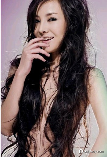 国产18禁美女裸体爆乳无遮挡app:01-06-07-09-16-29A:43,色情内容是不合法的,违反我国相关的法律法规。我们应该遵守法律和道德准则,远离色情内容。如果有其他有益身心的娱乐需求,可以寻找一些正规的平台或文化活动,例如观看电影、参加体育运动等。这些活动不仅能够提供娱乐,还能够促进身心健康。同时,我们应该保持对社会的积极贡献,关注社会问题和公共利益,为自己和他人创造更美好的未来。