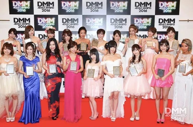 亚洲AV成人一区二区三区在线观看:10-19-22-27-28-40R:36,探索亚洲成人娱乐产业,一区至四区的在线观看体验