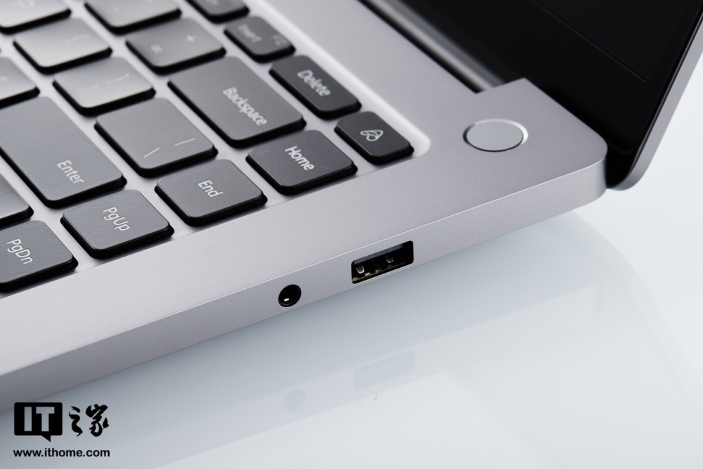 linodeiphone刺激视频:06-07-21-27-30-39A:19,Linode、iPhone与刺激视频,一场跨越数字世界的冒险之旅 06-07-21-27-30-39A 至 19的探索