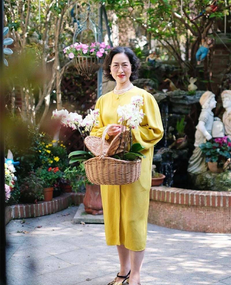 CHINA老熟女OLDWOMEN:02-27-31-32-36-49L:14,探索中国老熟女的独特魅力,跨越岁月的优雅与智慧