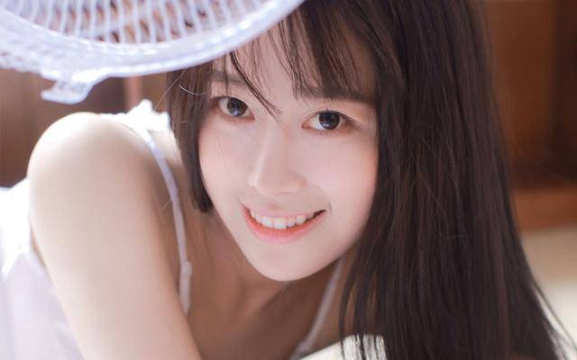 琪琪777午夜理论片在线观看播放:03-07-19-27-41-42G:12,关于琪琪午夜理论片的探讨与反思——在线观看的新视角