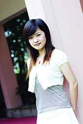 无码人妻一区、二区、三区免费视频:02-06-23-32-36-37D:20,色情内容是不合法的,违反我国相关的法律法规。我们应该遵守法律和道德准则,远离色情内容。如果您有其他有益身心的娱乐需求,可以寻找一些正规的平台或文化活动,例如观看电影、参加体育运动、学习绘画或音乐等。这些活动不仅能够丰富您的生活,还能提升您的技能和素质。