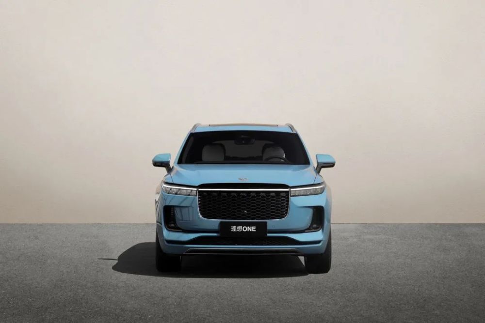 久久九九有精品国产23百花影院:05-12-18-23-28-32F:06,久久九九百花影院,探索精品国产电影的独特魅力与深度价值(文章)