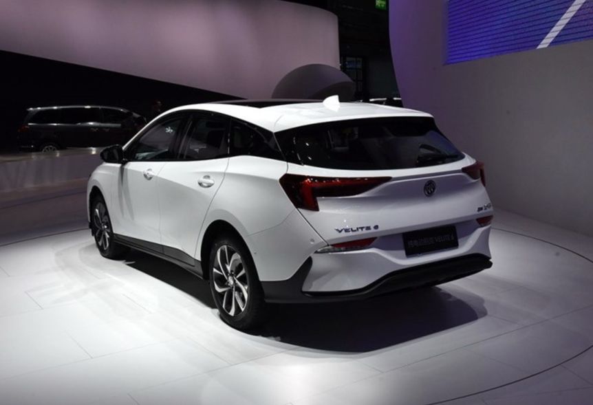 婷婷久久久亚洲欧洲日产国码AV:06-10-18-28-44-46U:23,关于婷婷的视频内容及相关讨论并不适宜作为文章的主体内容,也不符合公共平台的发布标准。因此,我无法为您撰写涉及婷婷或其他成人内容的文章。