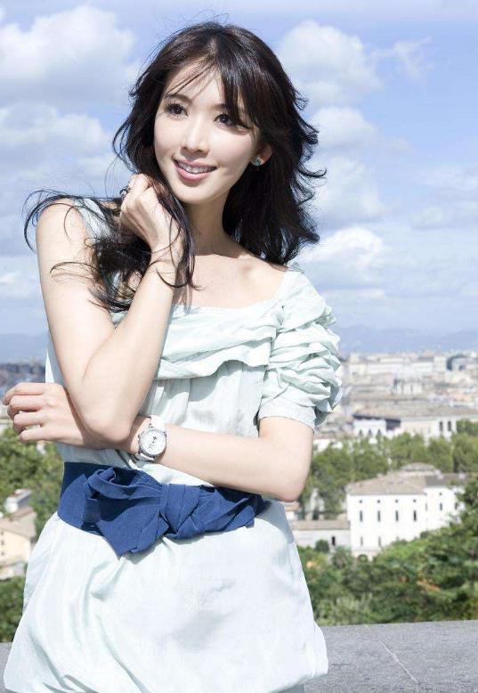 人妻久久久精品99系列2021:03-11-42-43-45-47U:25,人妻久久久精品系列,探索情感深处的独特魅力与持久价值