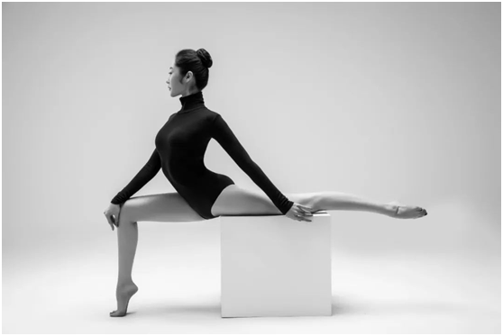 亚洲国产精品自在拍在线播放蜜臀:04-06-14-33-35-42M:38,亚洲国产精品自在拍,探索蜜臀文化的独特魅力