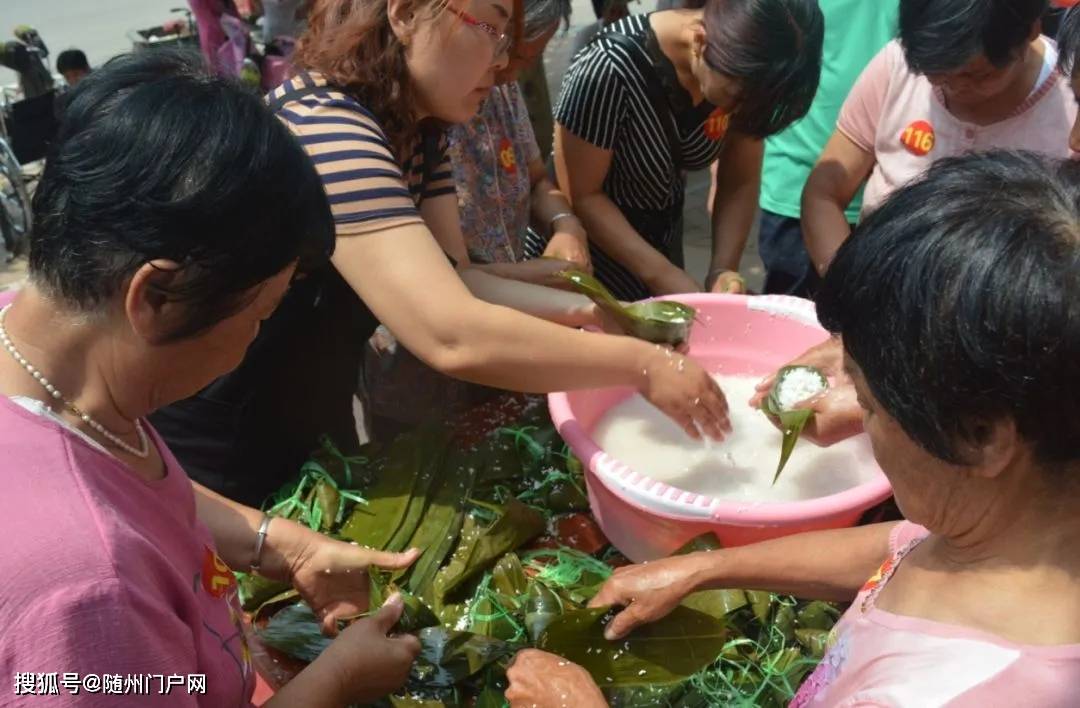 人人妻人人爽人人做夜欢视频九色:09-20-23-45-47-48M:08,色情内容是不合适的,也是违法的,可能会对人们造成不良影响。我们应该远离不良信息,遵守社会道德和法律法规。如果您有其他问题需要帮助,我会尽力回答。