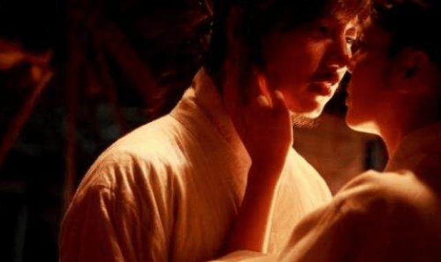 人妻少妇乱子伦精品无码专区毛片:02-12-18-38-41-49H:23,色情内容是不合法的,违反我国相关的法律法规。我们应该遵守法律和道德准则,远离色情内容。如果有其他有益身心的娱乐需求,可以寻找一些正规的平台或文化活动,例如观看电影、参加体育运动等。这些活动不仅能够提供娱乐,还能够促进身心健康。同时,我们应该保持积极、健康和平的社交关系,远离不良信息。