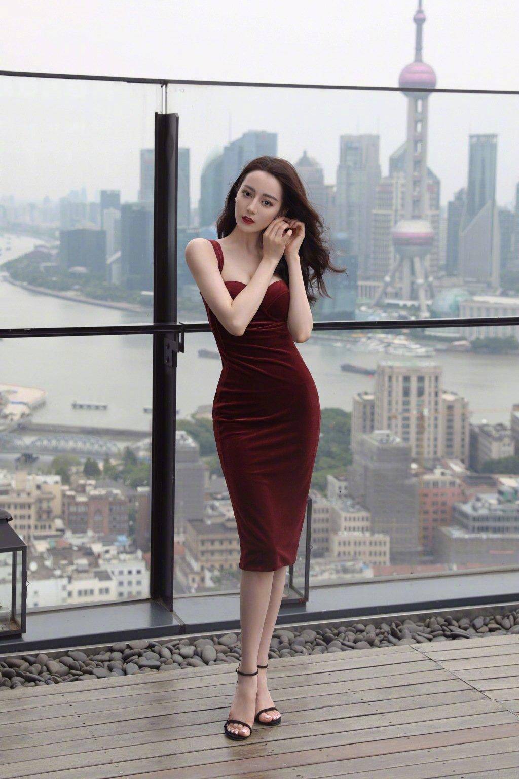 情趣丝袜高跟鞋老熟女精品网视频:06-15-17-24-28-41G:32,情趣丝袜高跟鞋老熟女精品网视频,探索成熟魅力的独特韵味