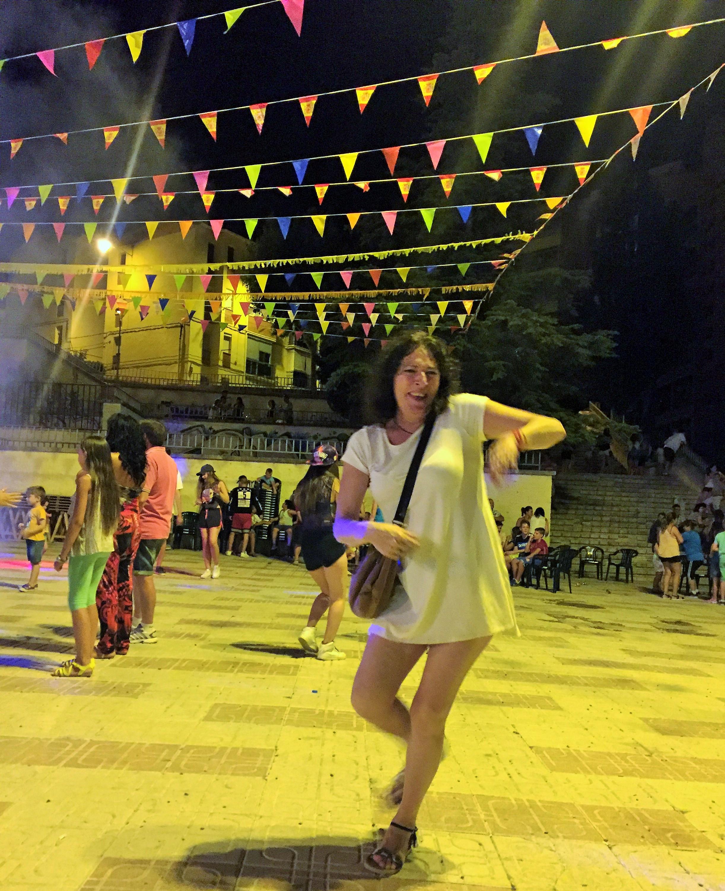 狠狠躁日日躁夜夜躁2020老妇:03-16-22-24-25-29Y:40,岁月流转下的激情燃烧——老妇的活力岁月与躁动人生