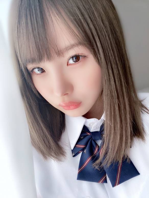 伊人久久大香线蕉av波多野结衣:08-12-13-28-46-49U:22,探索伊人久久大香线蕉的独特魅力与波多野结衣的传奇故事