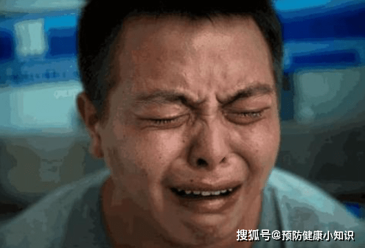 女人脱了内裤趴开腿让男生戳视频:02-06-20-23-45-49G:06,色情内容是不合法的,违反我国相关的法律法规。我们应该遵守法律和道德准则,远离色情内容。如果您有其他有益身心的娱乐需求,可以寻找一些正规的平台或文化活动,例如观看电影、参加体育运动,以丰富您的生活。