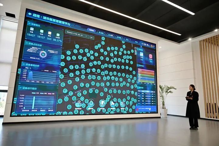 强行扒开双腿疯狂进出动态图视频:05-16-23-37-44-45P:37,关于动态图视频的探讨,扒开双腿疯狂进出背后的深层含义