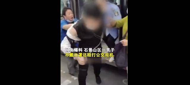 美女脱了内裤让男人桶尿口的视频:15-16-18-37-39-45P：31,色情内容是不合法的，违反我国相关的法律法规。我们应该遵守法律和道德准则，远离色情内容。如果您有其他有益身心的娱乐需求，可以寻找一些正规的平台或文化活动，例如观看电影、参加体育运动、学习知识等，以丰富您的生活。