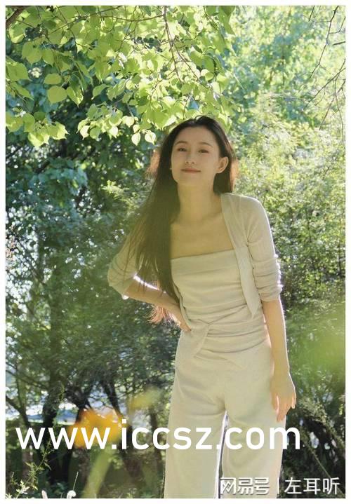 寡妇的性饥渴的少妇bd在线观看:09-15-27-42-43-45Z:45,寡妇的性渴求,在线观看背后的故事