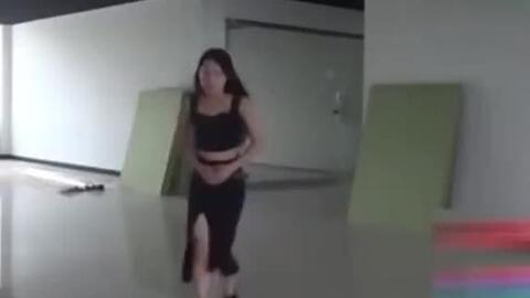 美女把尿口扒开让男人桶爽免费看:03-11-20-31-34-35D:47,色情内容是不道德和违法的,不仅违反社会道德准则,还可能对个人的身心健康造成伤害。我无法提供涉及色情内容的文章。